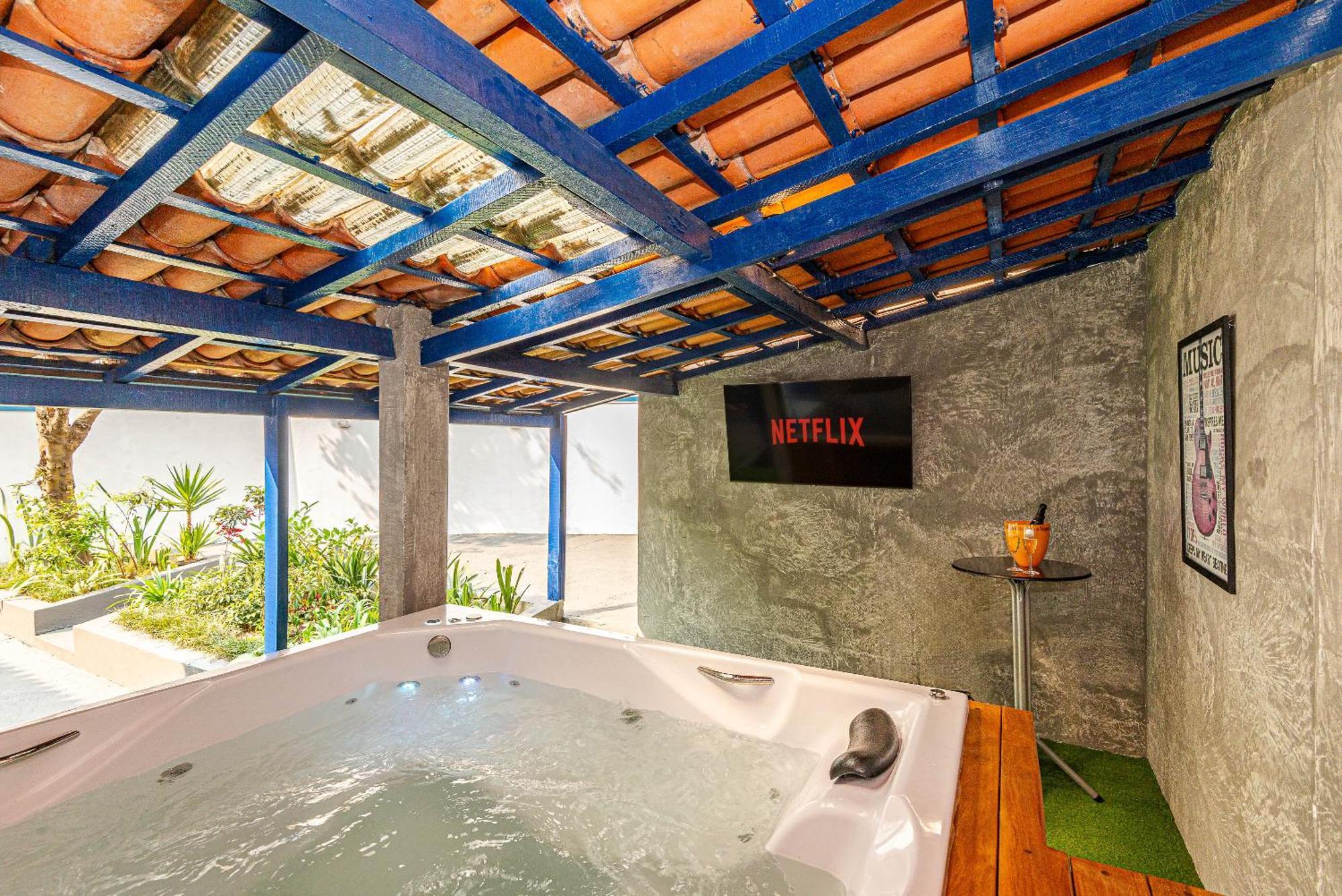 Casa Espacosa Na Madalena, Conforto E Jacuzzi Casa de férias